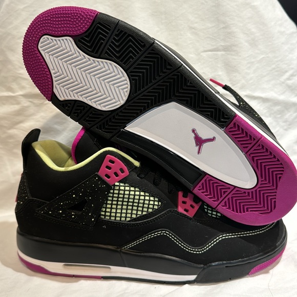 Air Jordan 4 Retro “Fuchsia” NEW - Picture 7 of 8